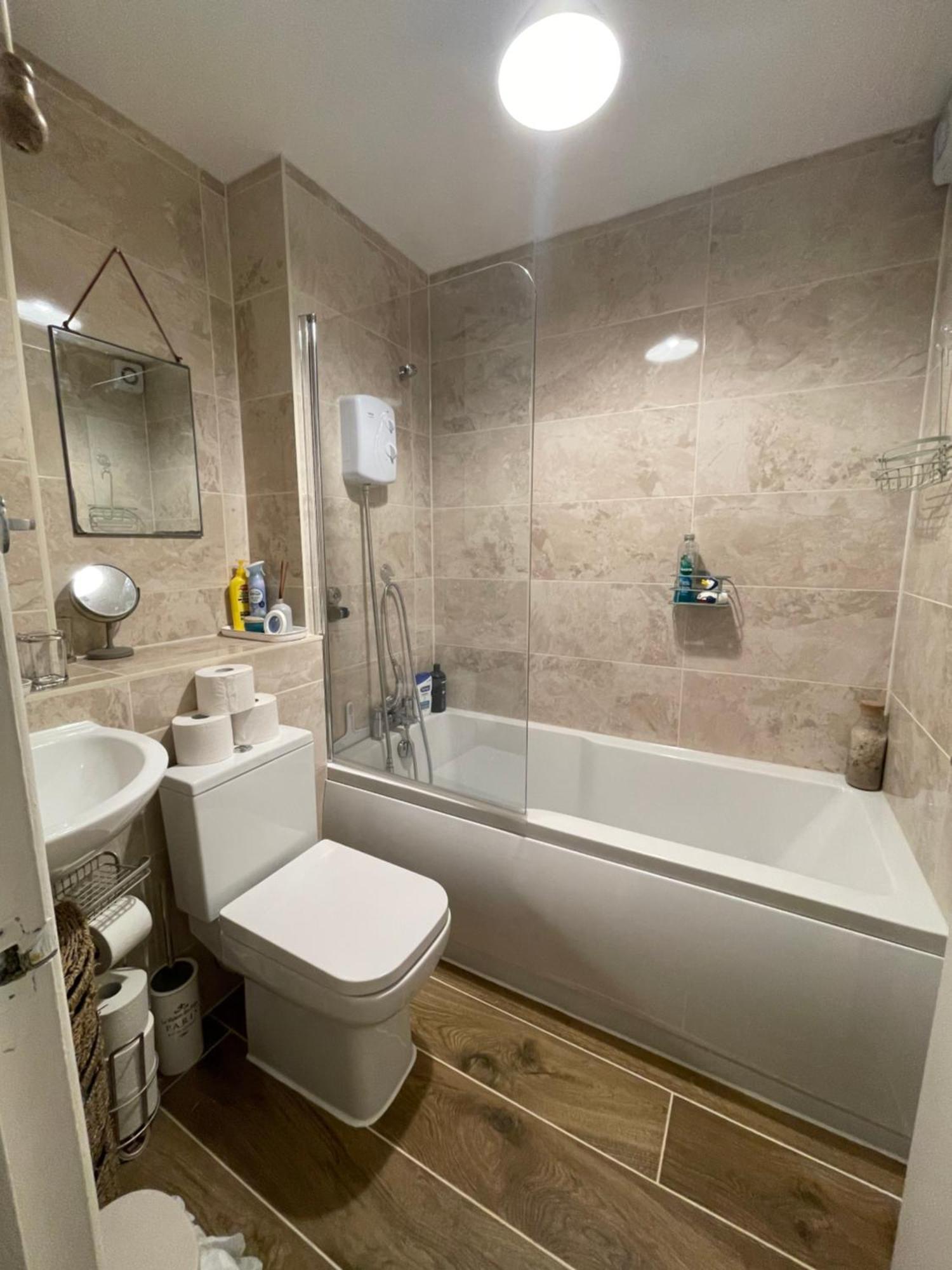 Appartamento Grundy House Uxbridge Esterno foto